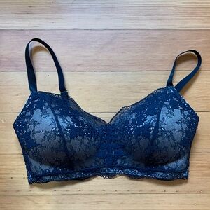 Black Lace Wireless Bralette - Women Intimates